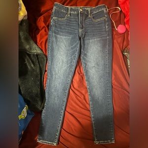 size 6 american eagle skinny jean